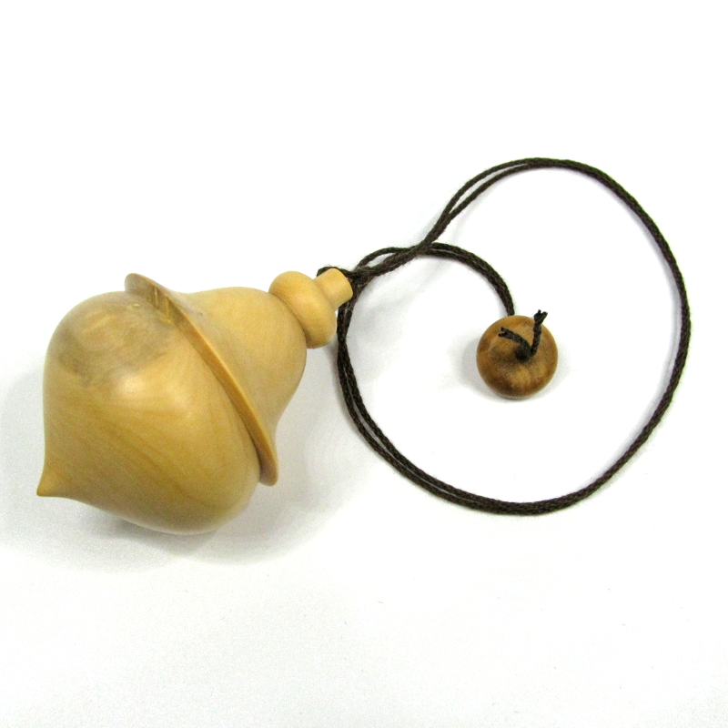 Pendule de radiesthésie artisanal, tourné en bois de Buis