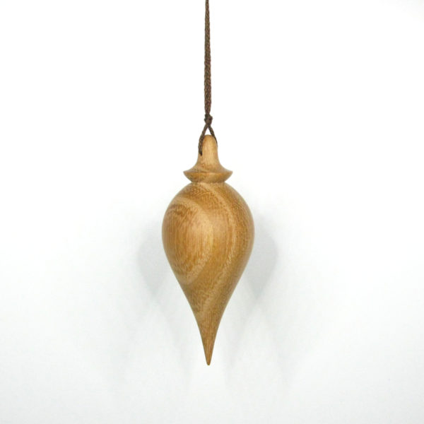 Pendule de radiesthésie artisanal, tourné en bois de Robinier.